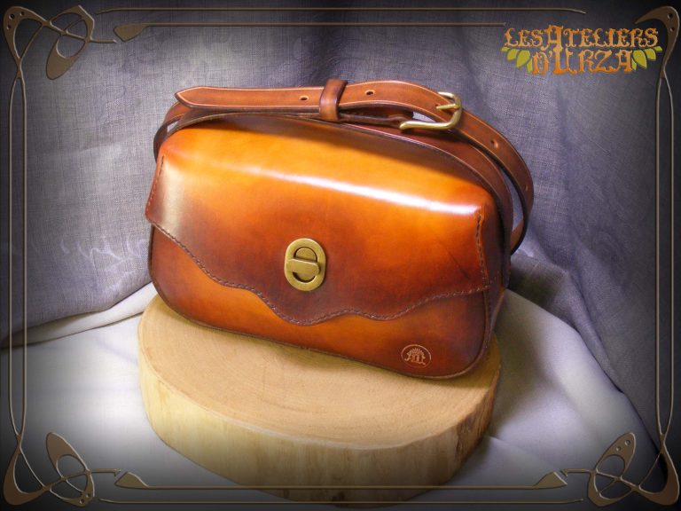 Sac en cuir marron avec sangle